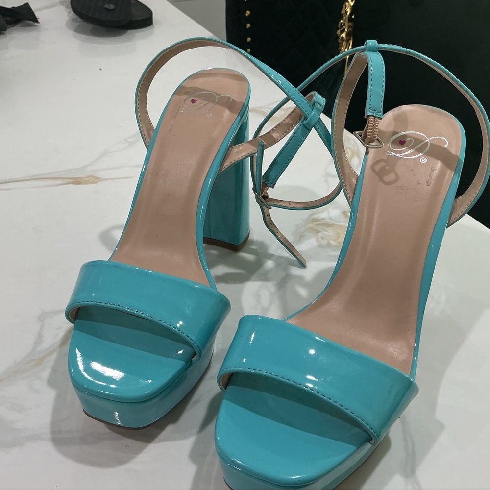 Elegant Blue Block Heel Sandals brand new